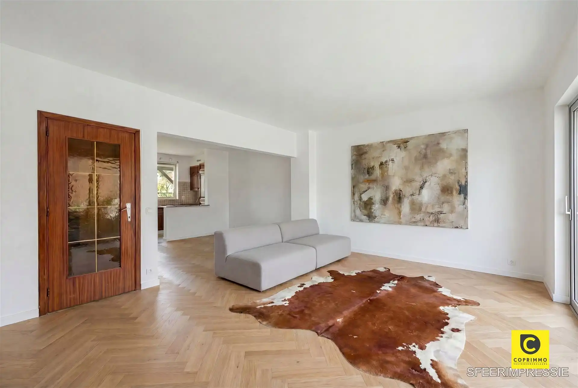 Ruime multifunctionele woning met parking foto 5