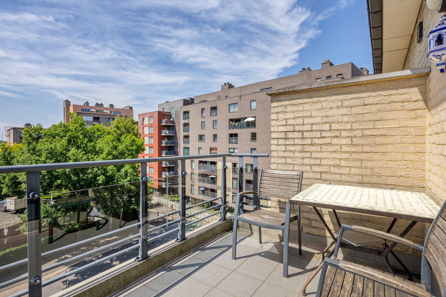 Riant appartement in het centrum van Genk met autostaanplaats! foto 19