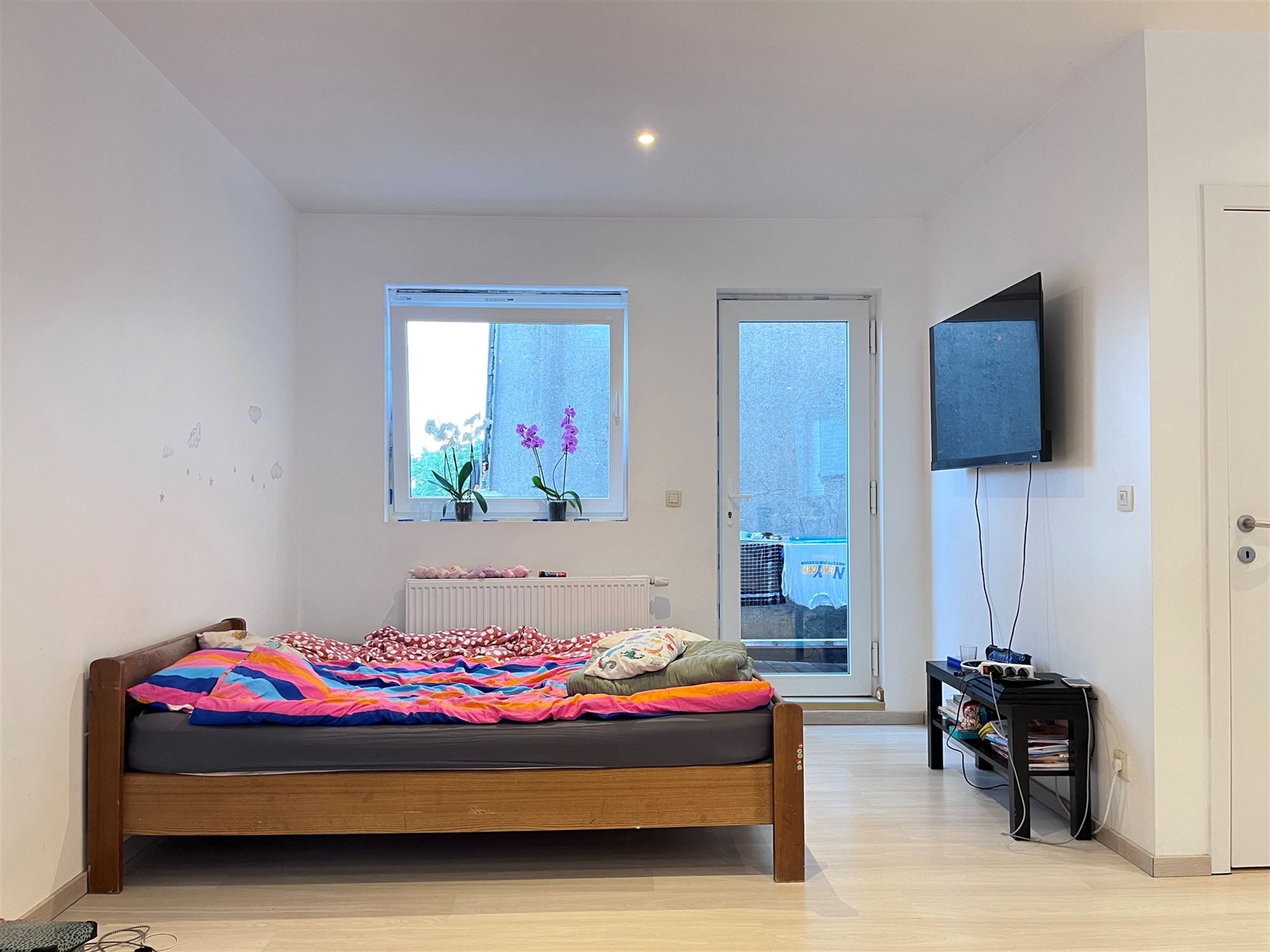Vergund opbrengsteigendom met handelspand en 3 appartementen foto 5