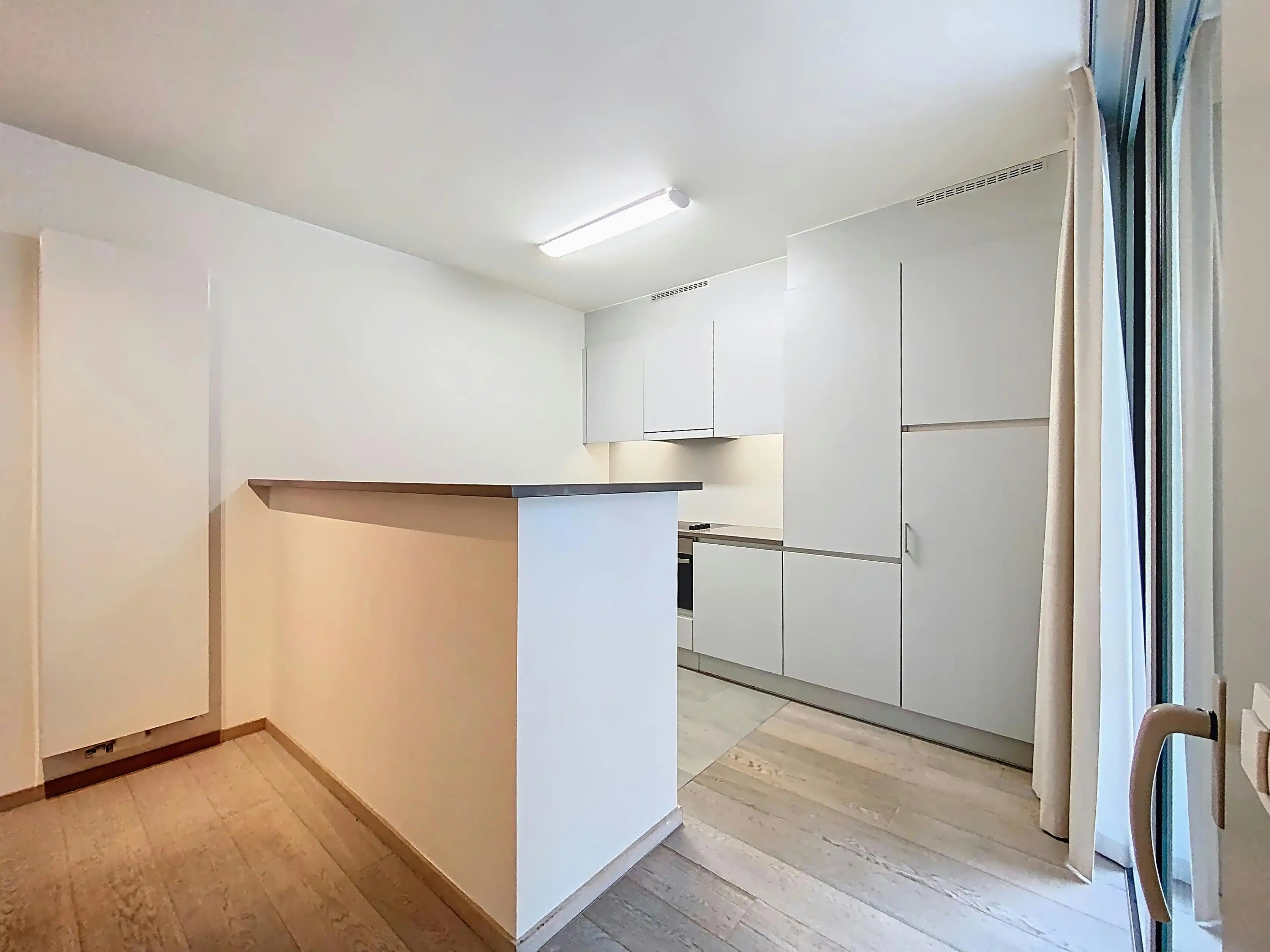 Gelijkvloers serviceflat met uniek zicht in hartje Deinze foto 8