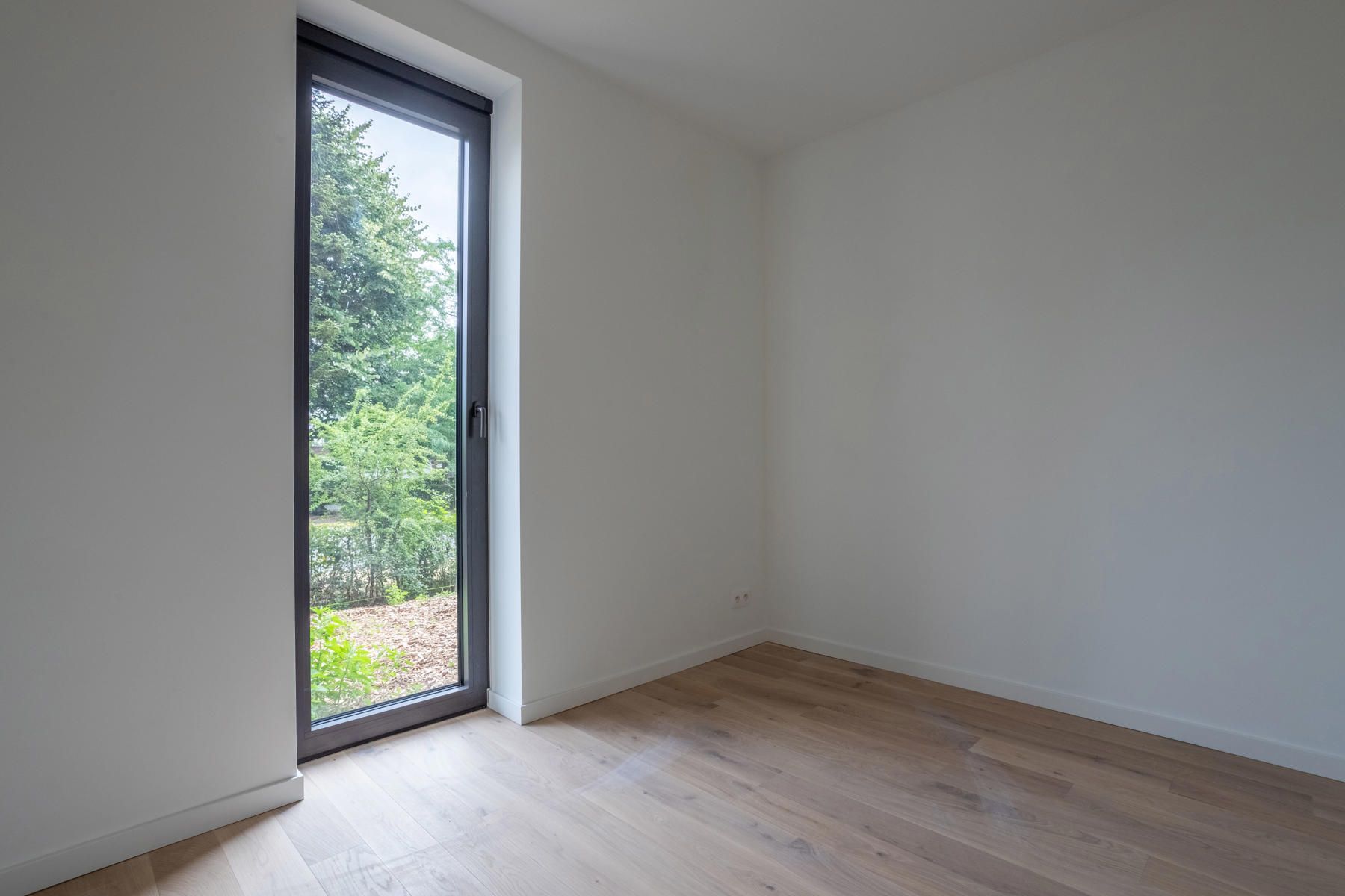 Gelijkvloers appartement met berging en autostaanplaats.  foto 7