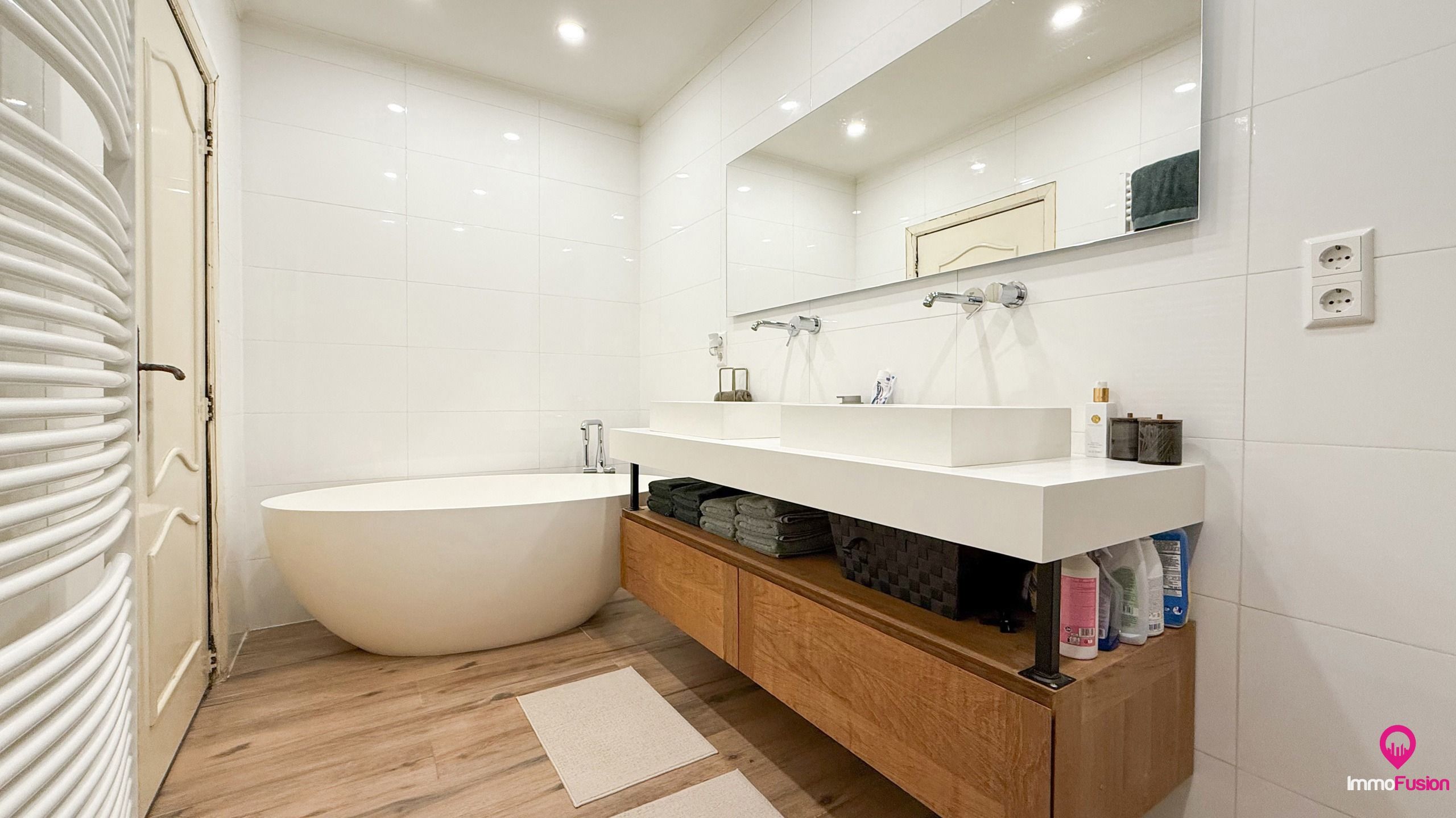 Goed gelegen landelijke villa met 12are grond op toplocatie! foto 23