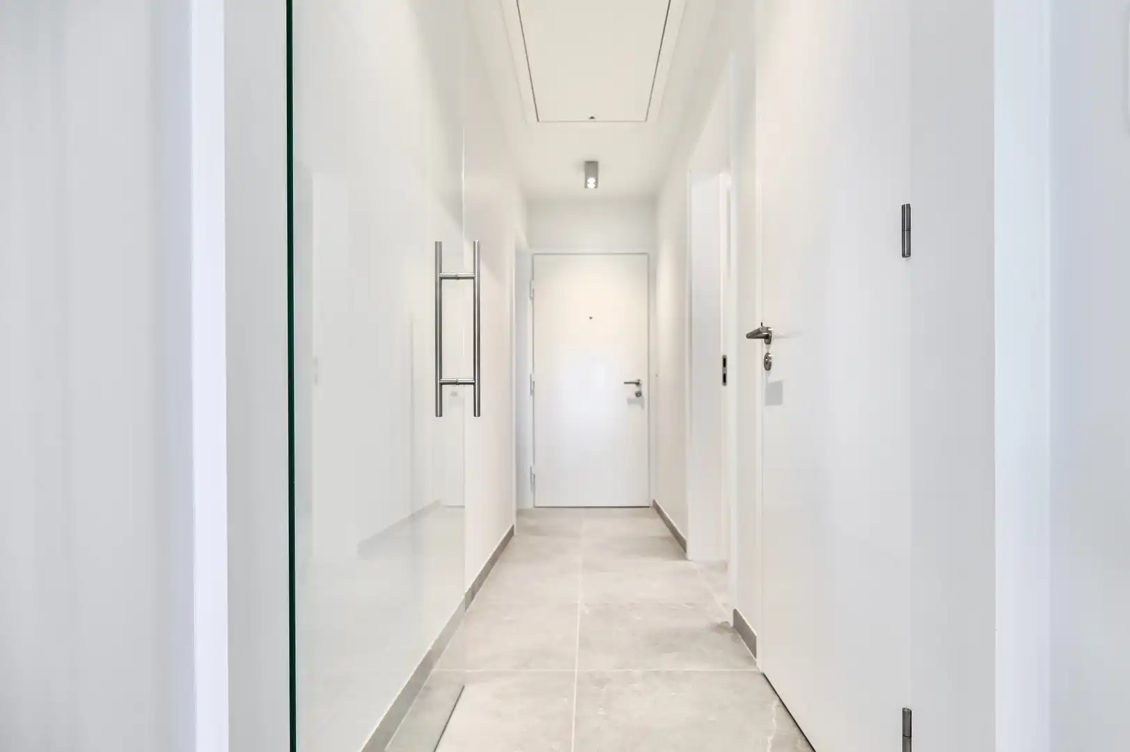 Instapklaar en volledig bemeubeld dakappartement te koop in hartje Bornem foto 10