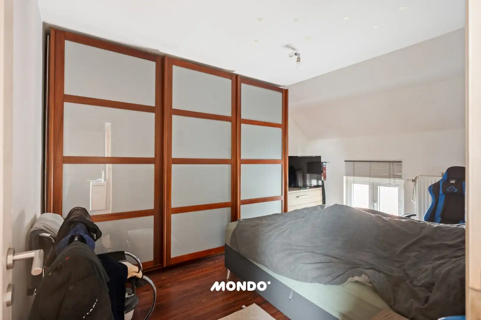 Gebouw met magazijn, appartement en studio in het centrum van Willebroek! foto 13