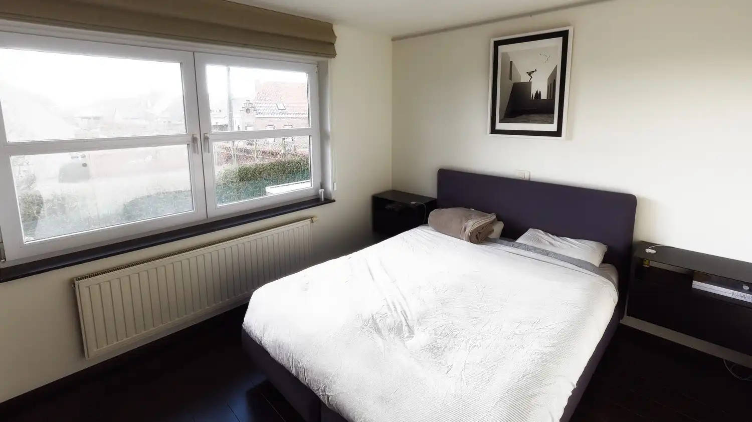 Rustig gelegen instapklare woning met 4 slaapkamers. foto 10