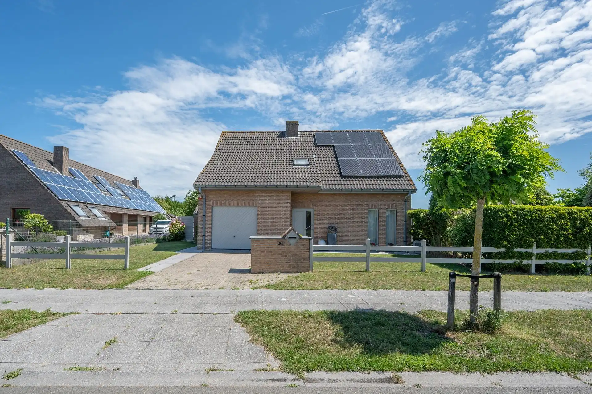 Instapklare Gezinsvilla met Tuin op Rustige en Centrale Ligging foto 3