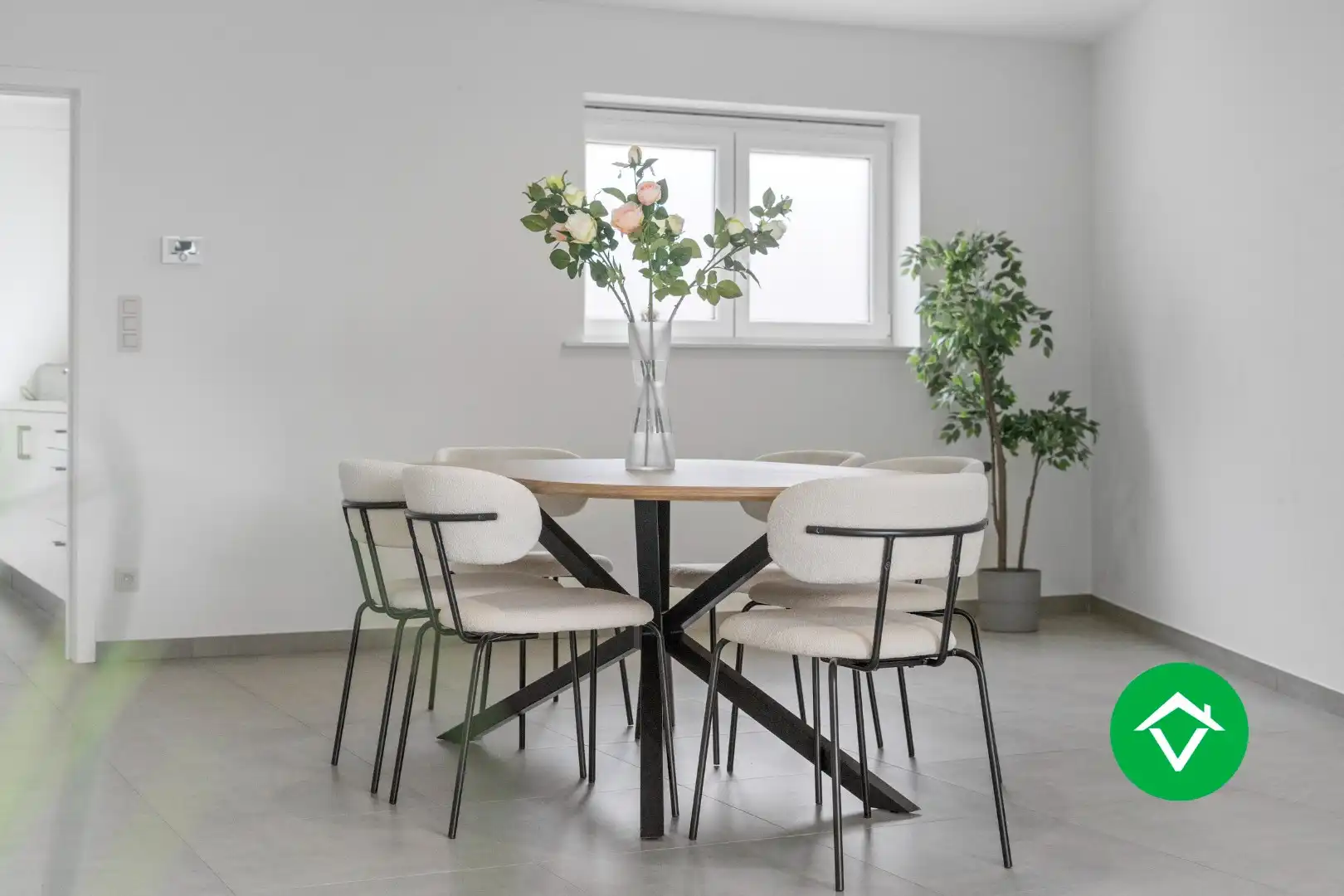 Totaal vernieuwde woning in Koekelare  foto 3