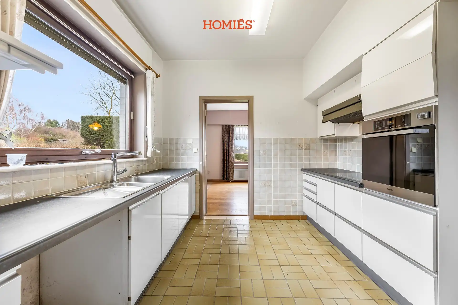 Karaktervolle renovatievilla op toplocatie foto 6