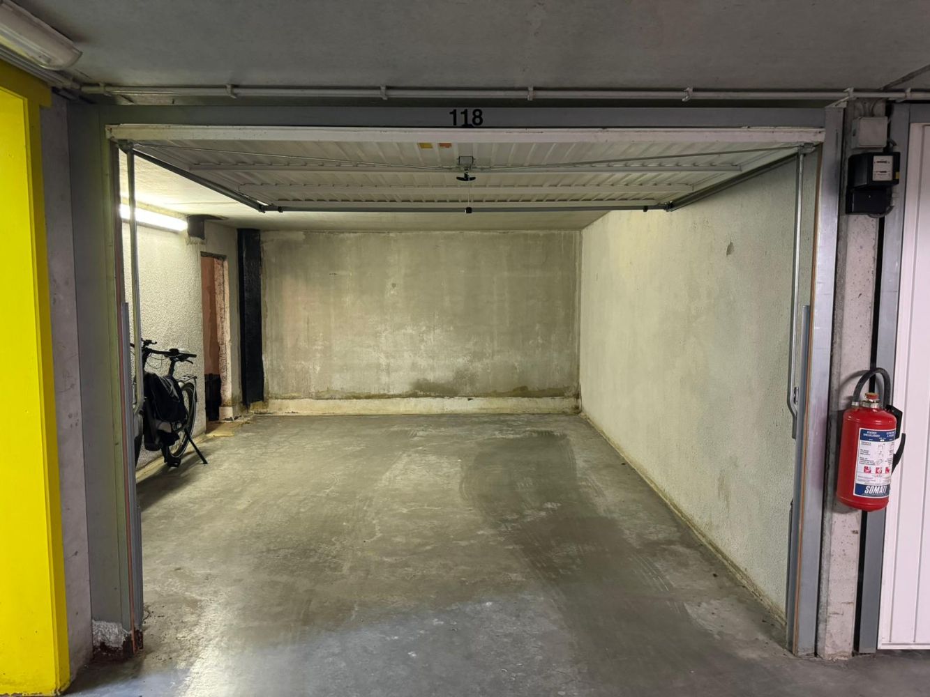 Zeer grote garagebox met extra berging in Westende-bad foto 2