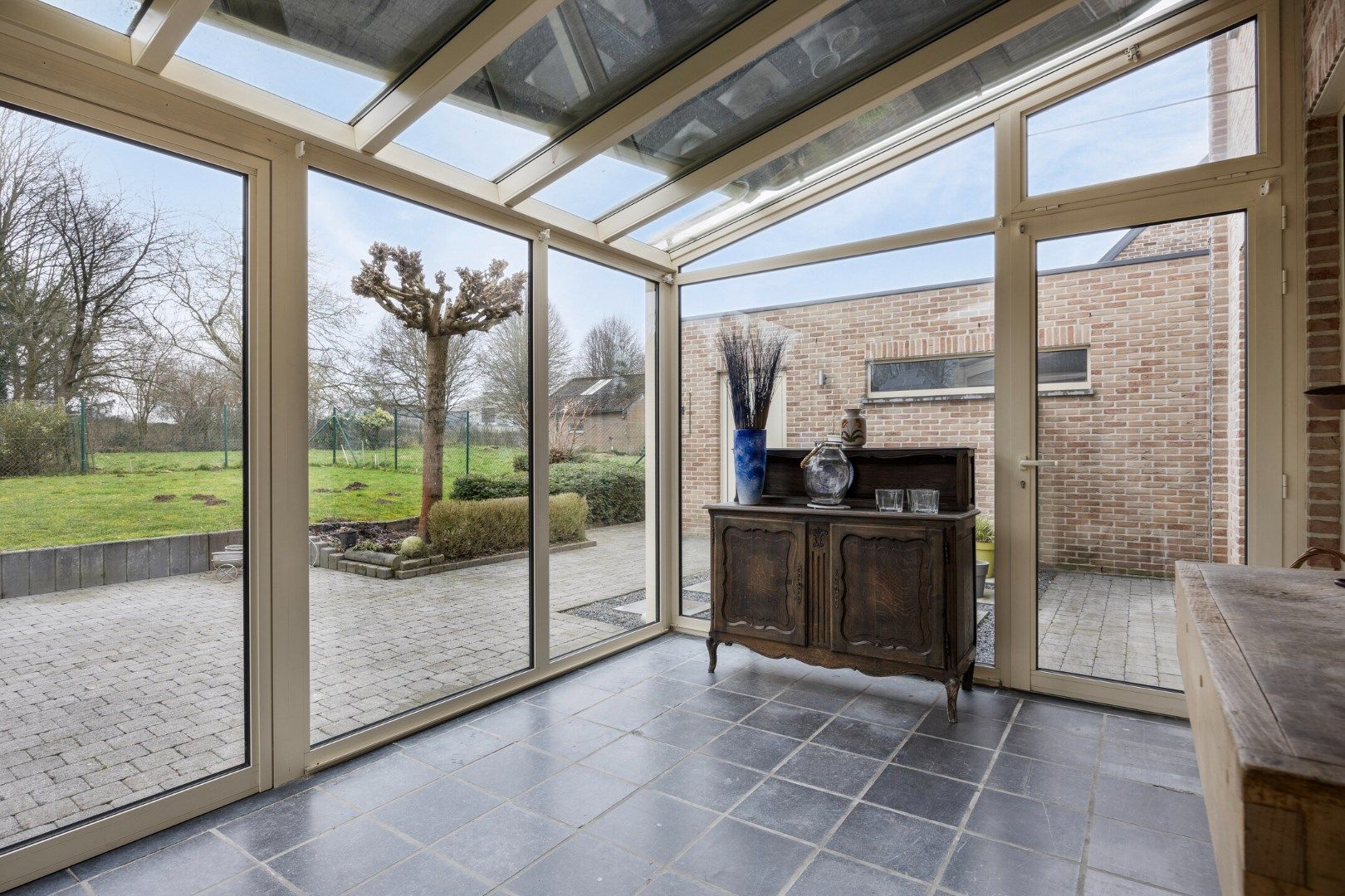 Prachtige woning met weide in Riemst-Vroenhoven foto 11