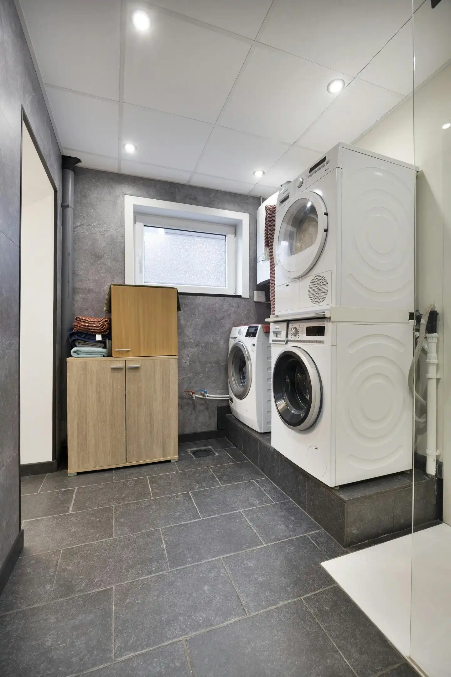 Modern halfopen huis te koop in Tongeren foto 23