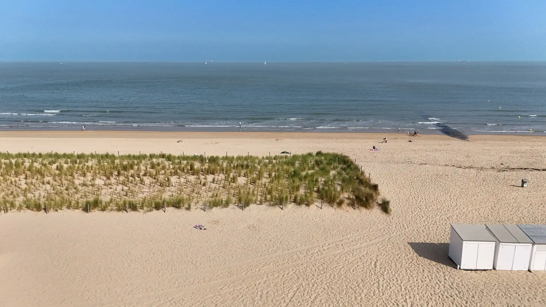 Gerenoveerd appartement met 3 kamers en zijdelings zeezicht te Knokke foto 24
