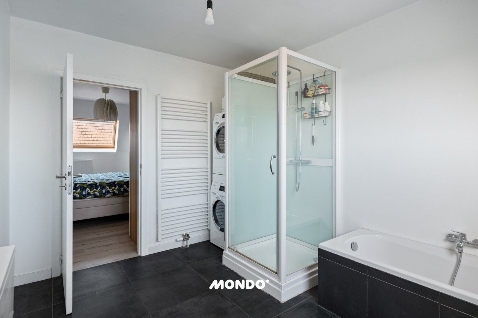 Modern duplex appartement met groot terras te Willebroek! foto 11