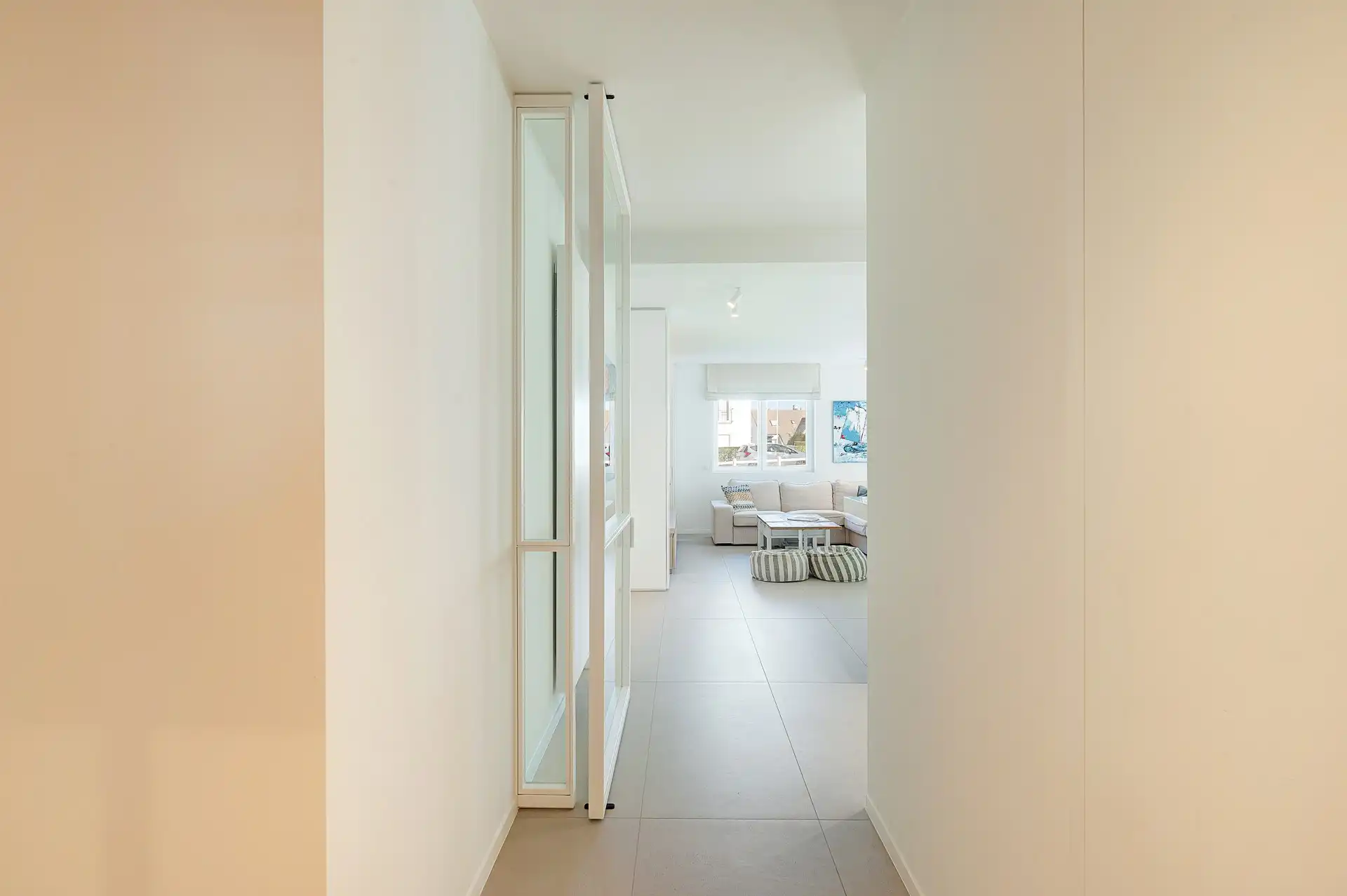 Exclusief gerenoveerd hoekappartement met 3 slaapkamers en riant zonneterras van 40 m² foto 3