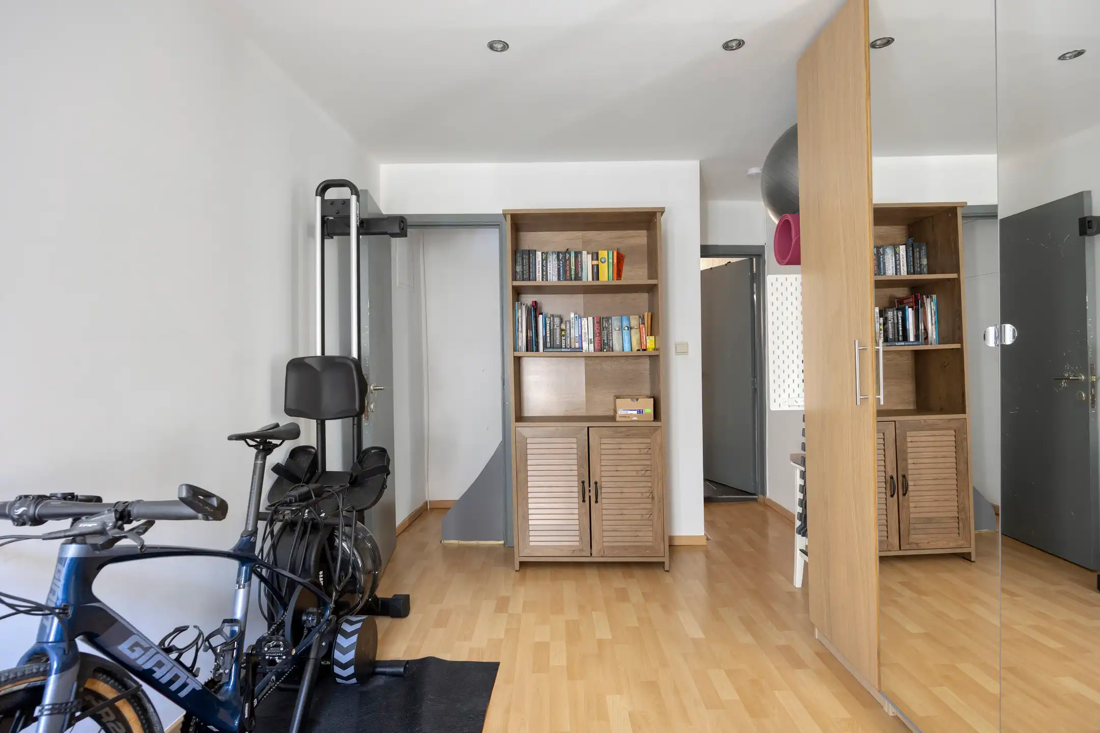 Centraal gelegen woning met 3 slaapkamers en terras foto 6