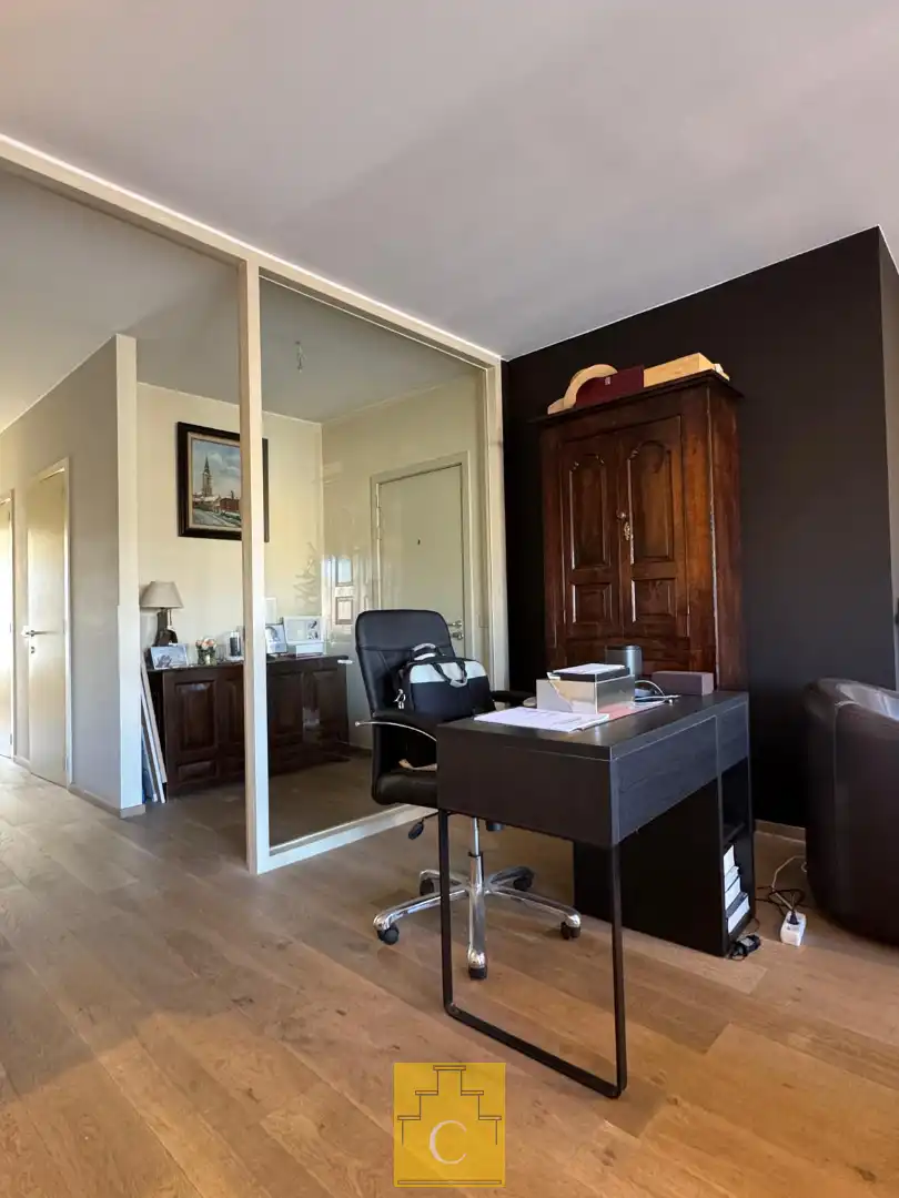 Appartement met zicht op Damse Vaart met terras en autostandplaats foto 5