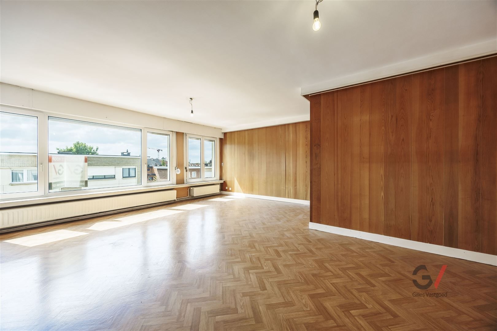 Appartement foto {{pictureIndex}}