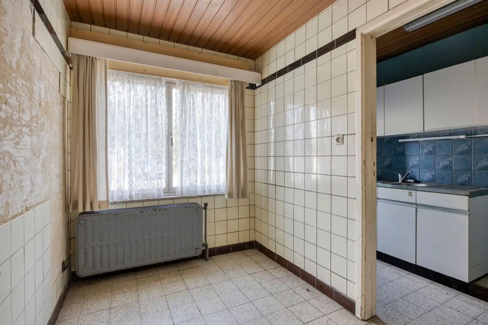 Woning met garage (aan de overkant) en 3 slaapkamers foto 9