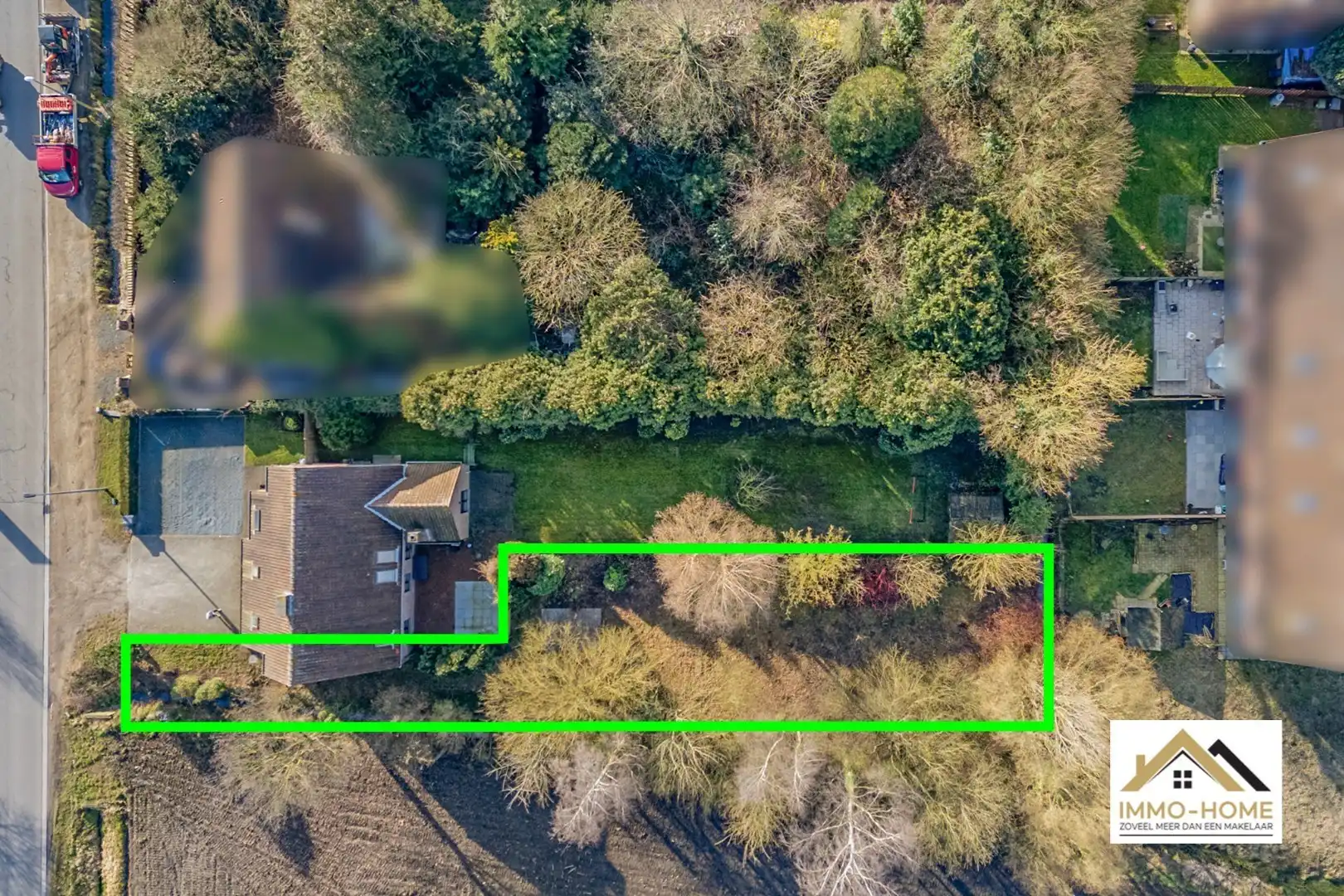 Halfopen bebouwing nabij centrum Lokeren foto 9