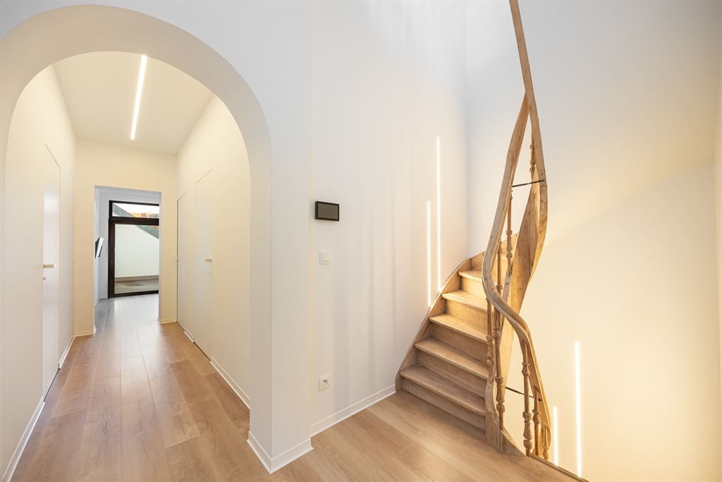 Stijlvol gerenoveerd herenhuis (EPC A) foto 15