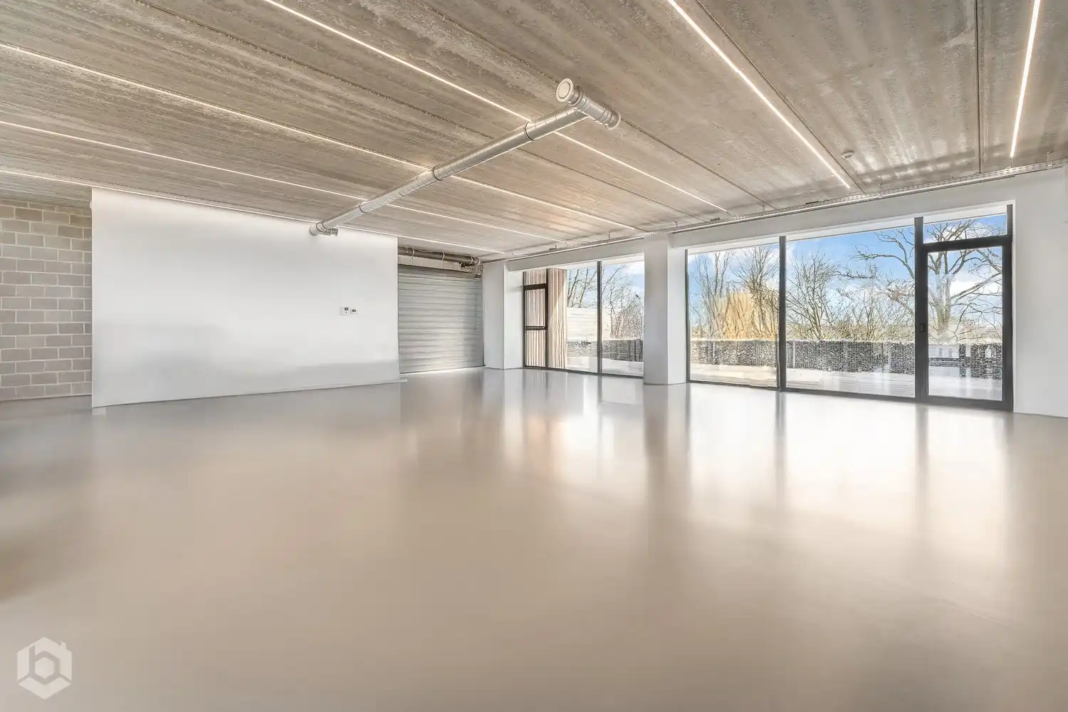 Kantoorruimte van 159 m² met ruim terras te Putte foto 3