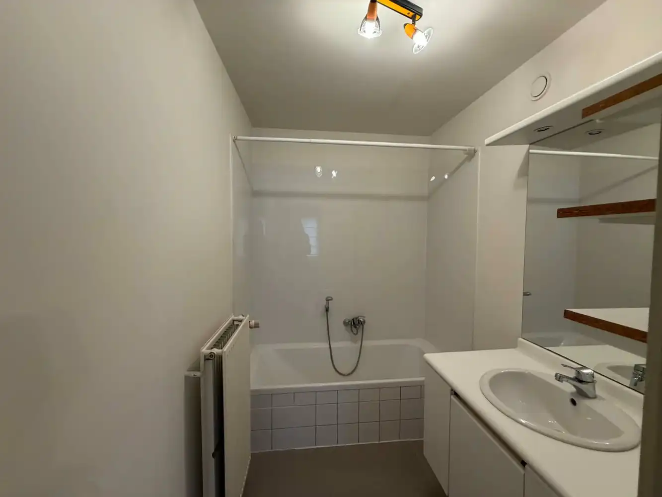Top gelegen app. in de Dirk Martensstraat – centraal gelegen in Aalst foto 8