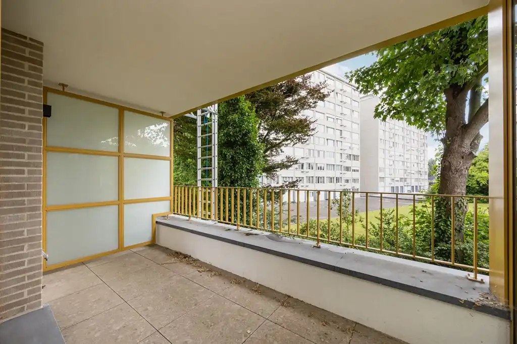 Hoogwaardig 2 slpk appartement met terras foto 2
