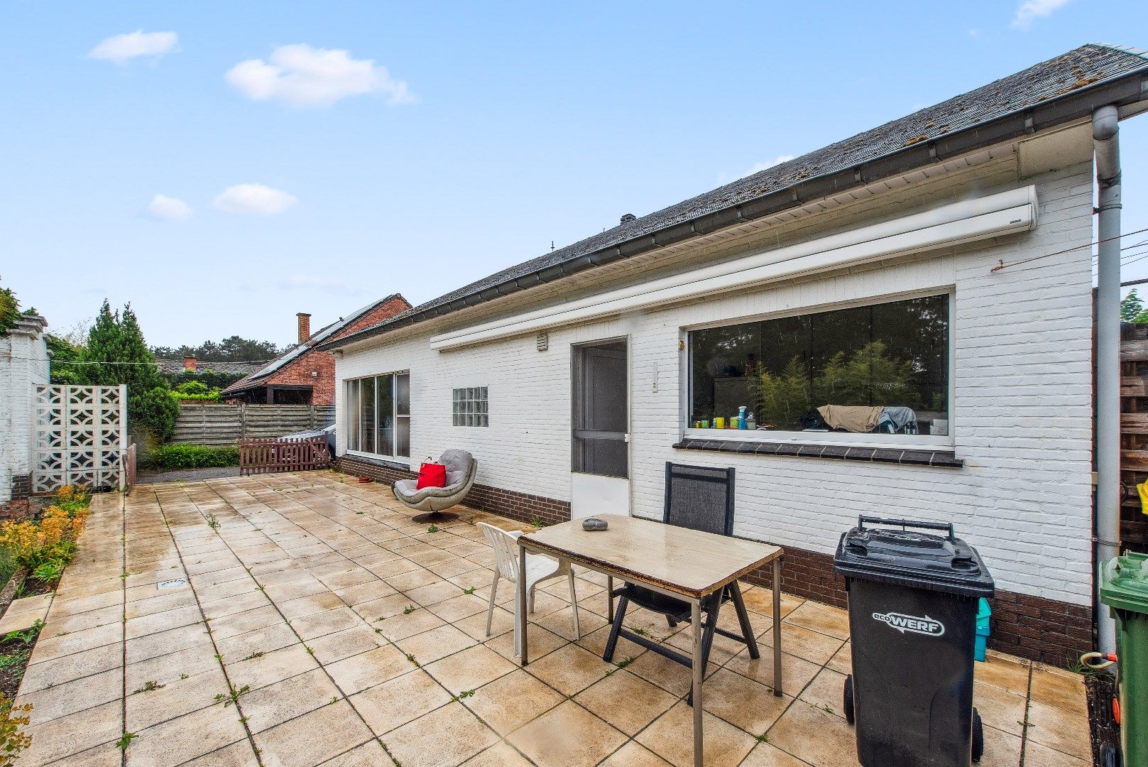 Alleenstaande woning op 14a 42ca met 3 grote slpks en garage foto 25