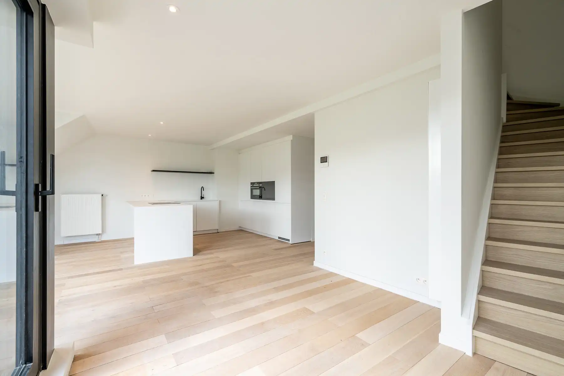 Duplex appartement in recent volledig gerenoveerd gebouw foto 3