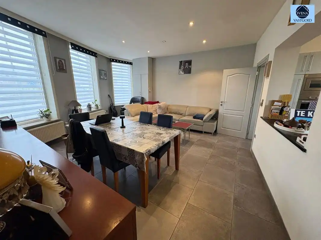 ZEER GOED GELEGEN WONING NABIJ CENTRUM foto 5