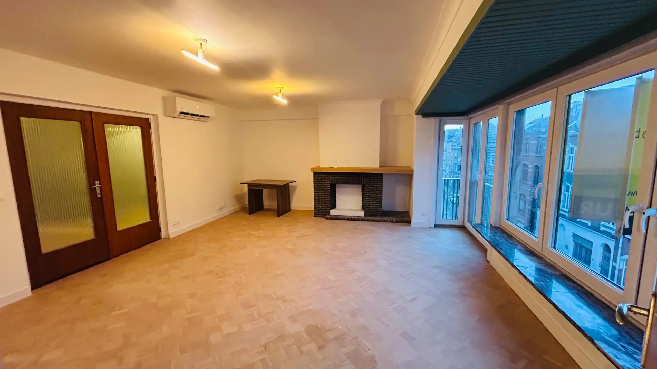 Ruim appartement met 2 slaapkamers op een centrale ligging te Gent foto 2