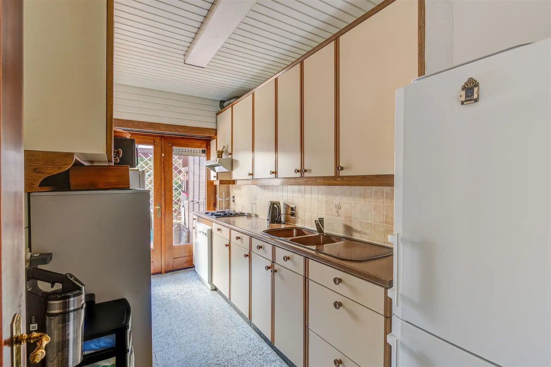 Ruim gelijkvloers appartement met groot terras foto 7