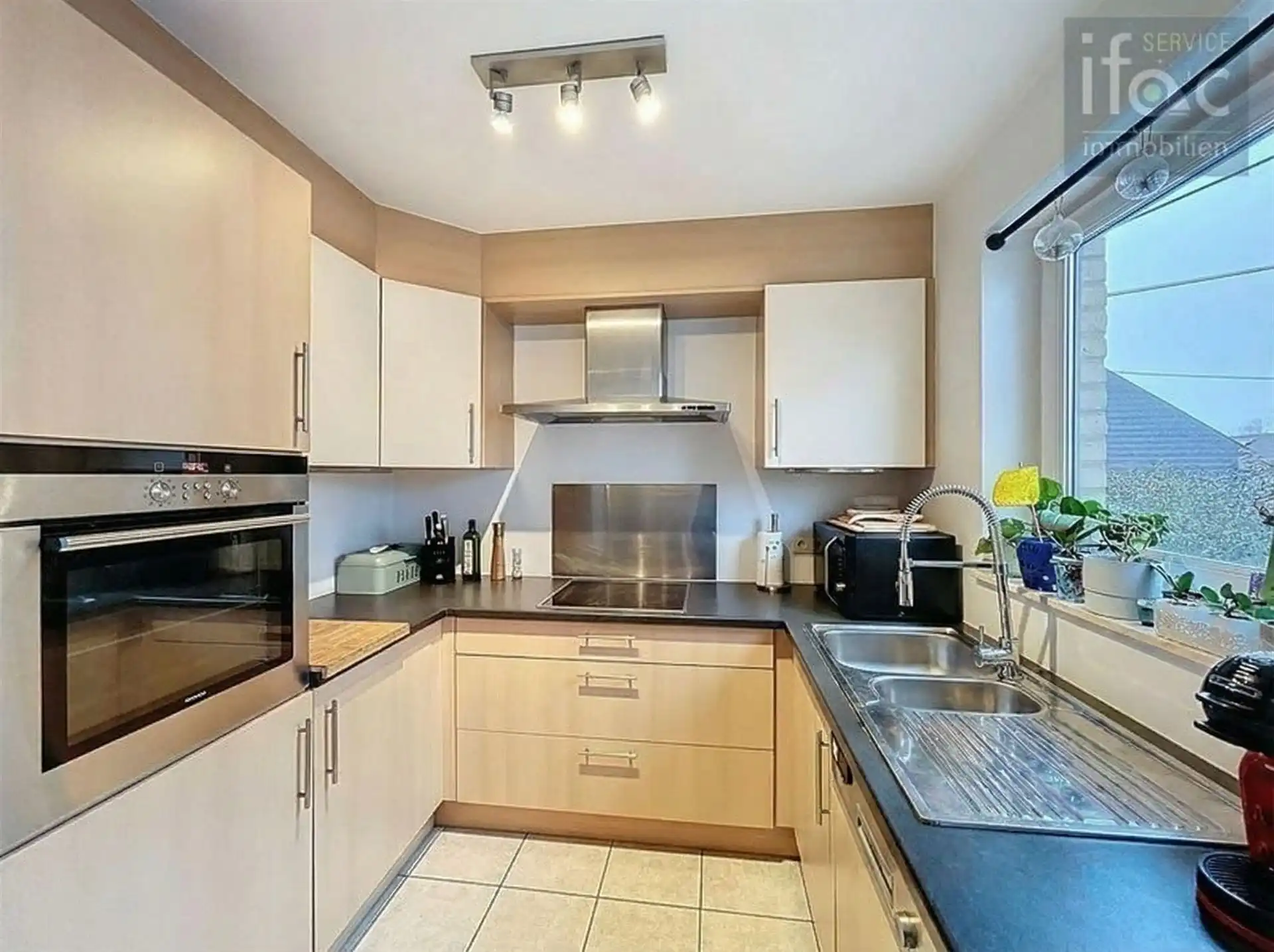 Recente bel-etage woning foto 8