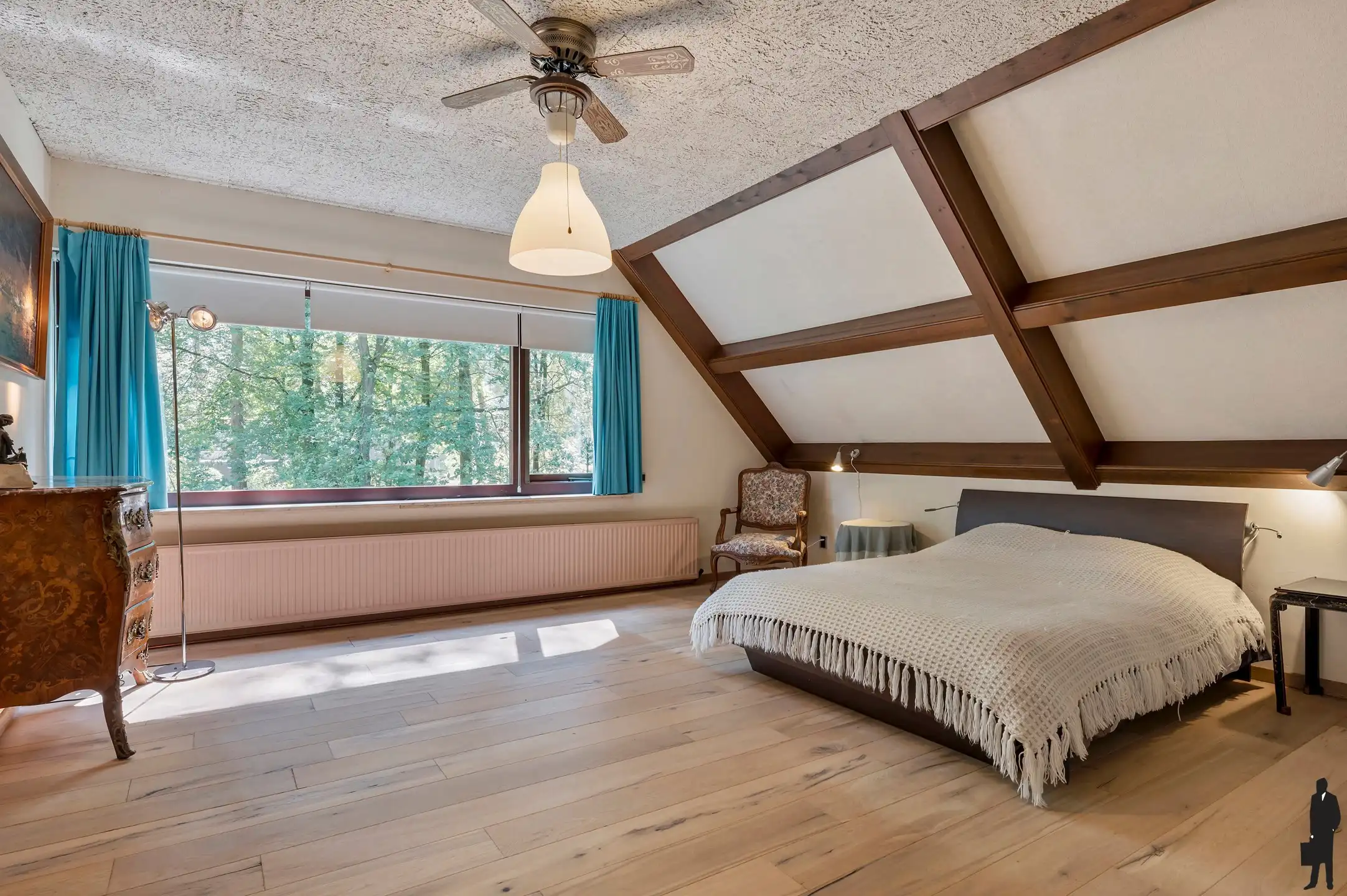 Seventiesvilla op toplocatie! foto 14