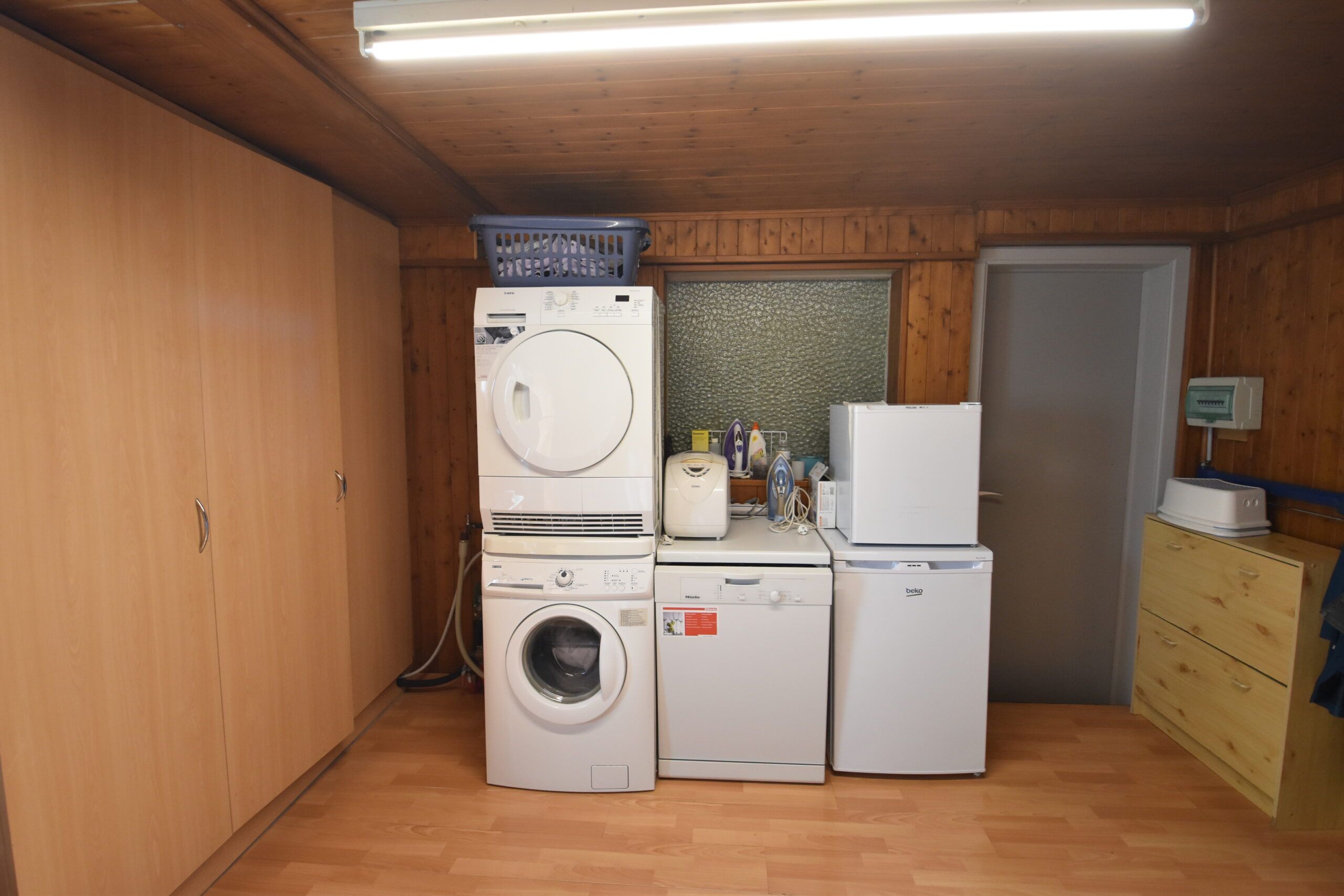 Atelier/praktijk met zeer ruime woonst in Nieuwkerken foto 13