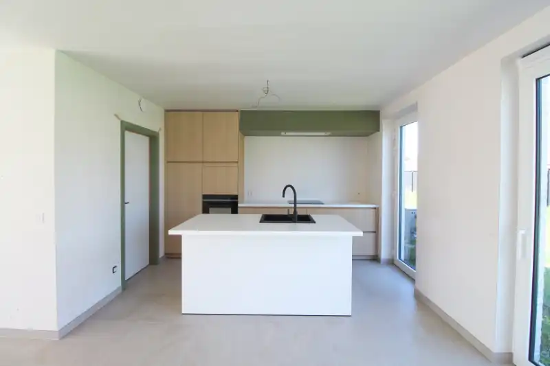 Ruime nieuwbouwwoning te Waardamme foto 2