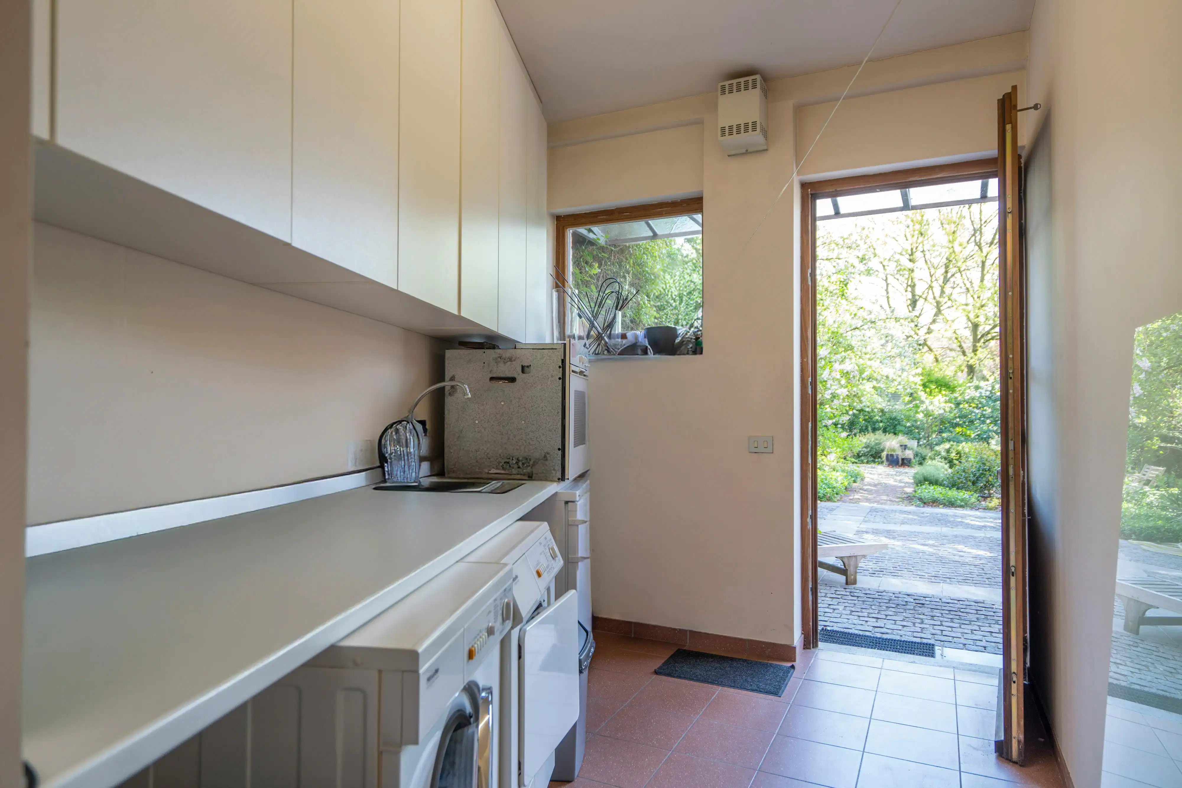 Karaktervolle burgerwoning op toplocatie in groene omgeving foto 19