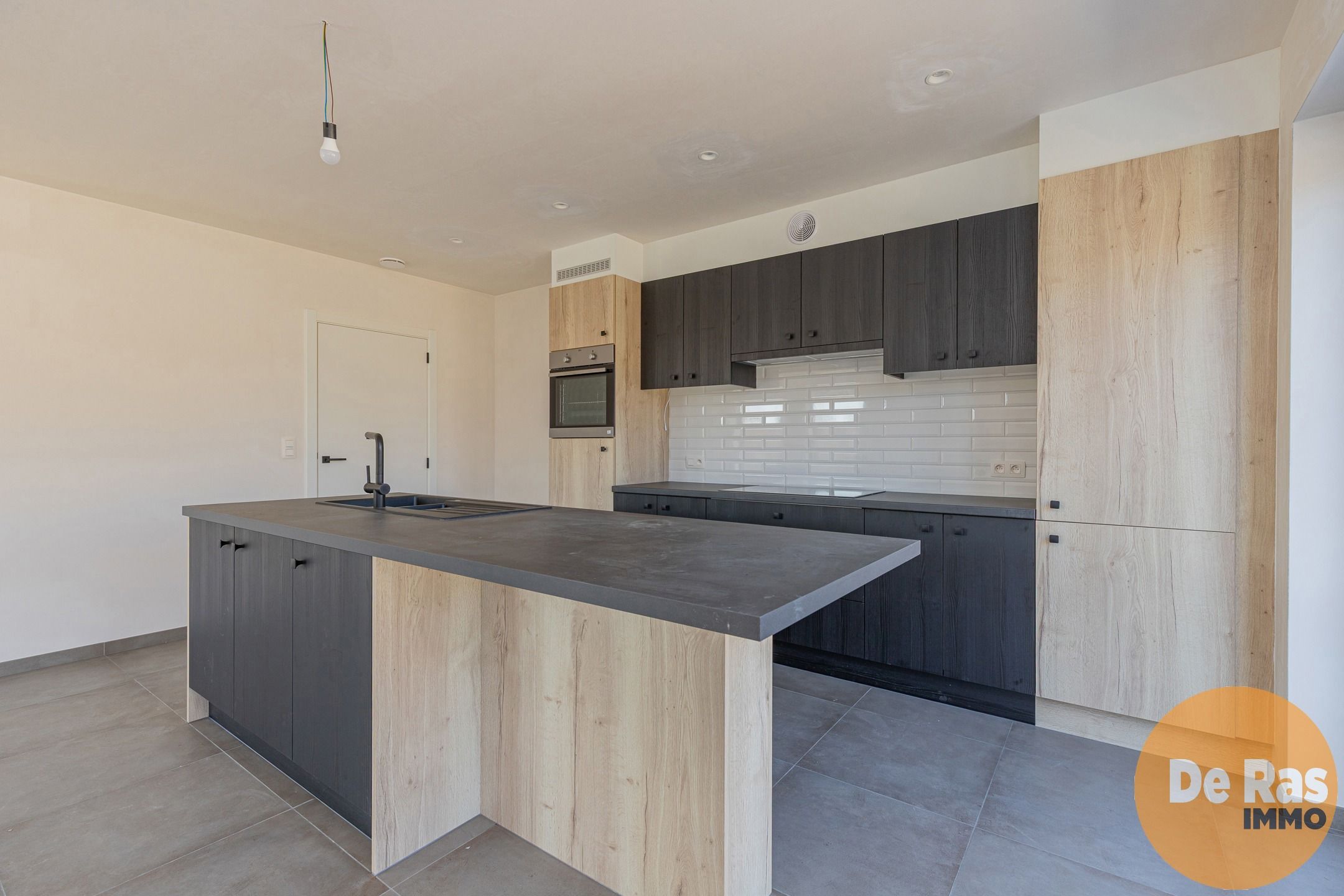 OPHASSELT- Prachtige nieuwbouw in moderne, hedendaagse stijl foto 5