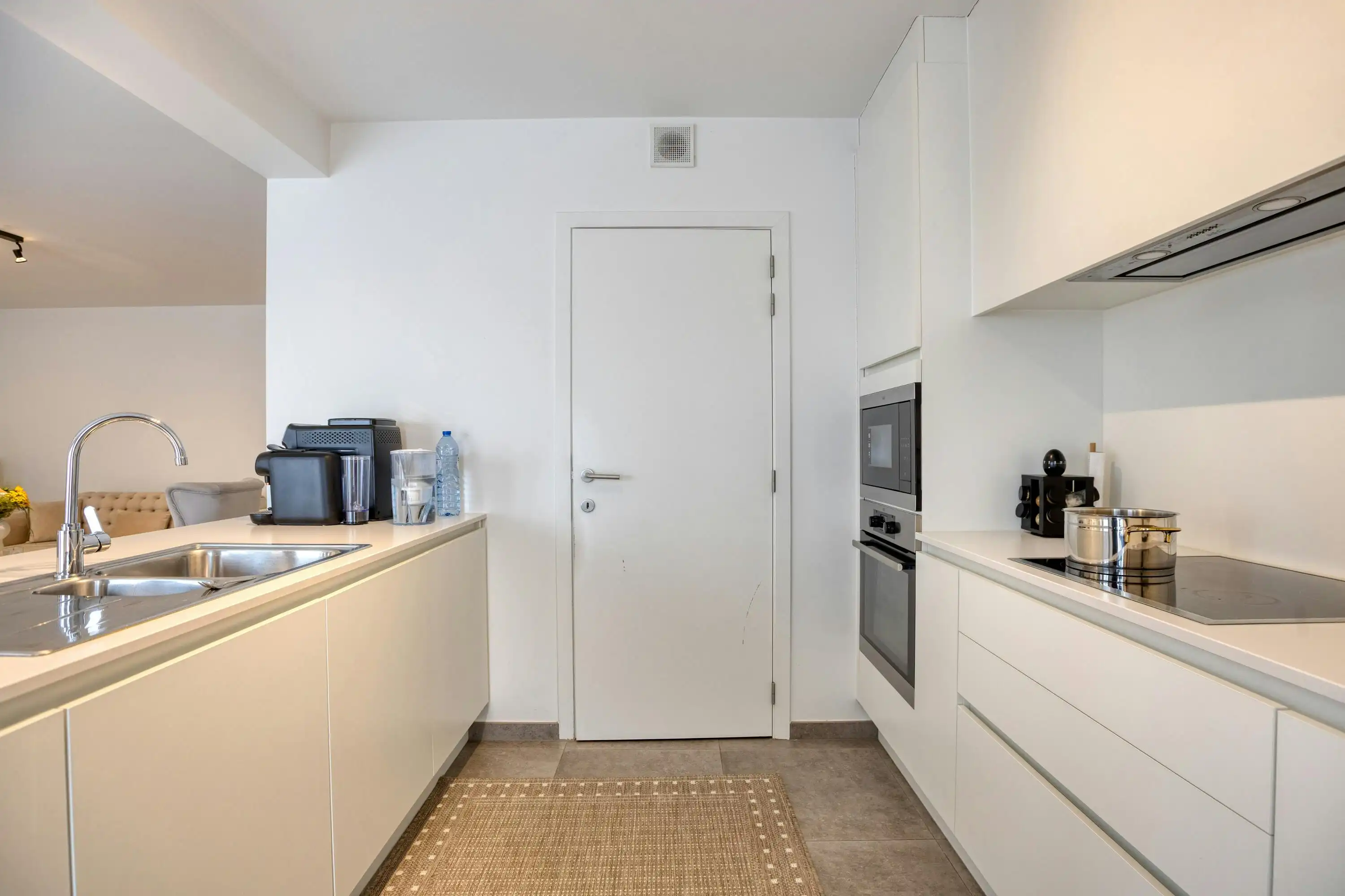 Ruim appartement te koop in Ieper met 3 kamers foto 7