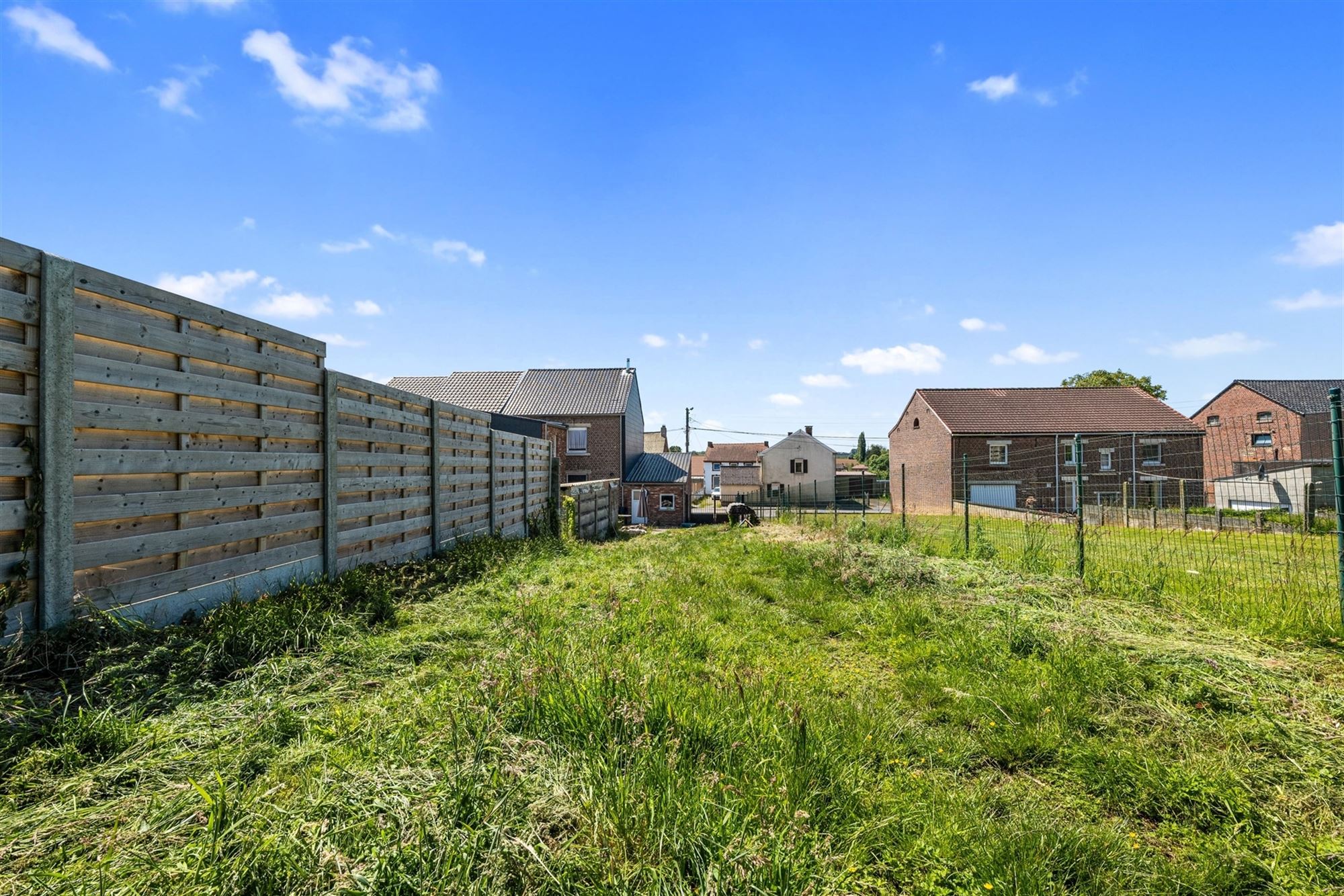 TE RENOVEREN WONING MET VEEL POTENTIEEL IN HET LANDELIJKE GINGELOM   foto 27