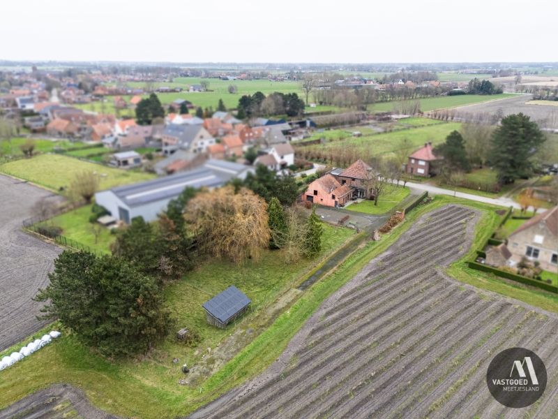 Woning met weidse zichten op 3.277m², 5 slaapkamers, 3 badkamers foto 7