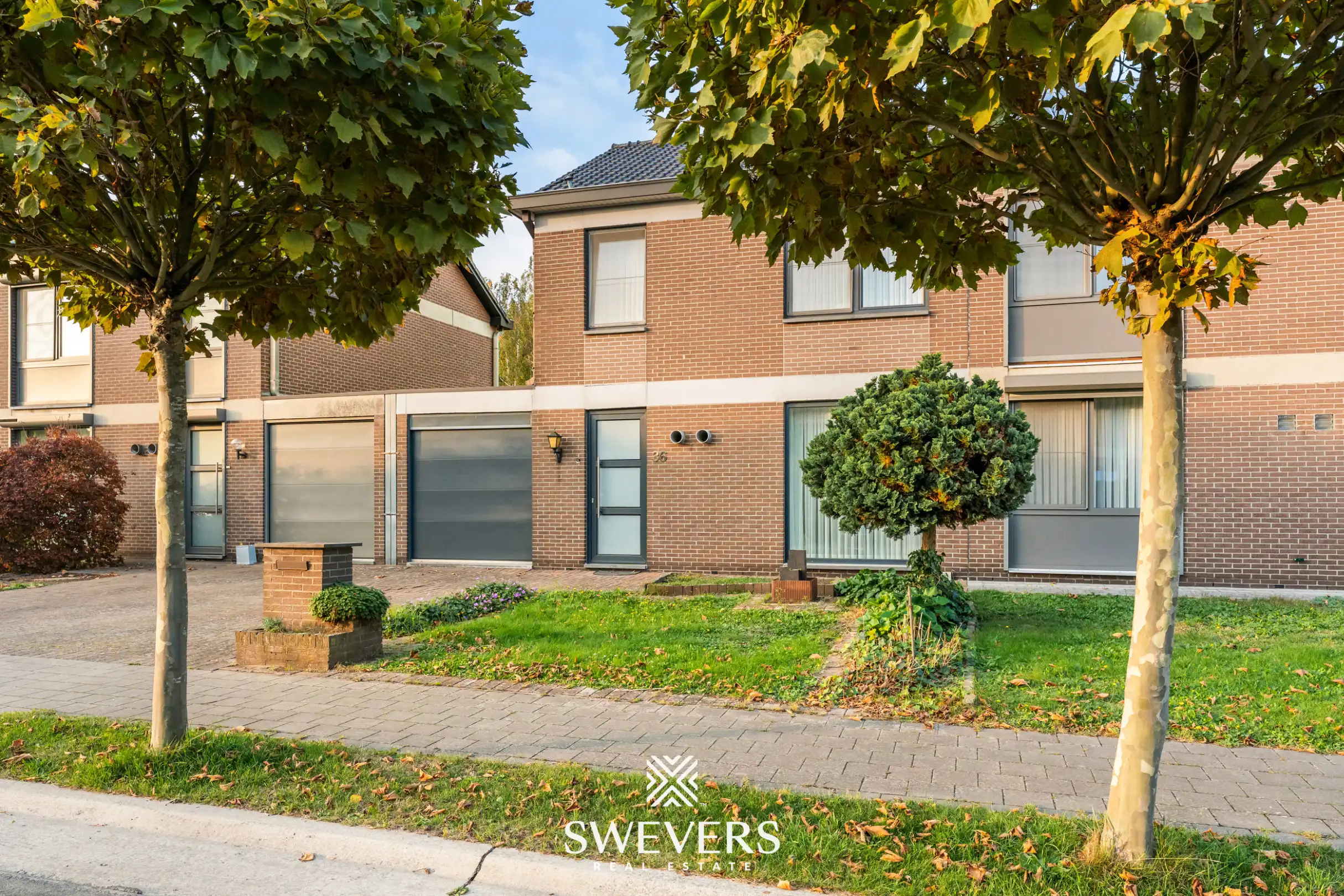 Op te frissen rijwoning op toplocatie foto 29