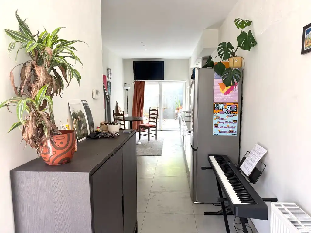 🏡 TE HUUR te Kortrijk | Gezellige rijwoning met 1 slaapkamer foto 2