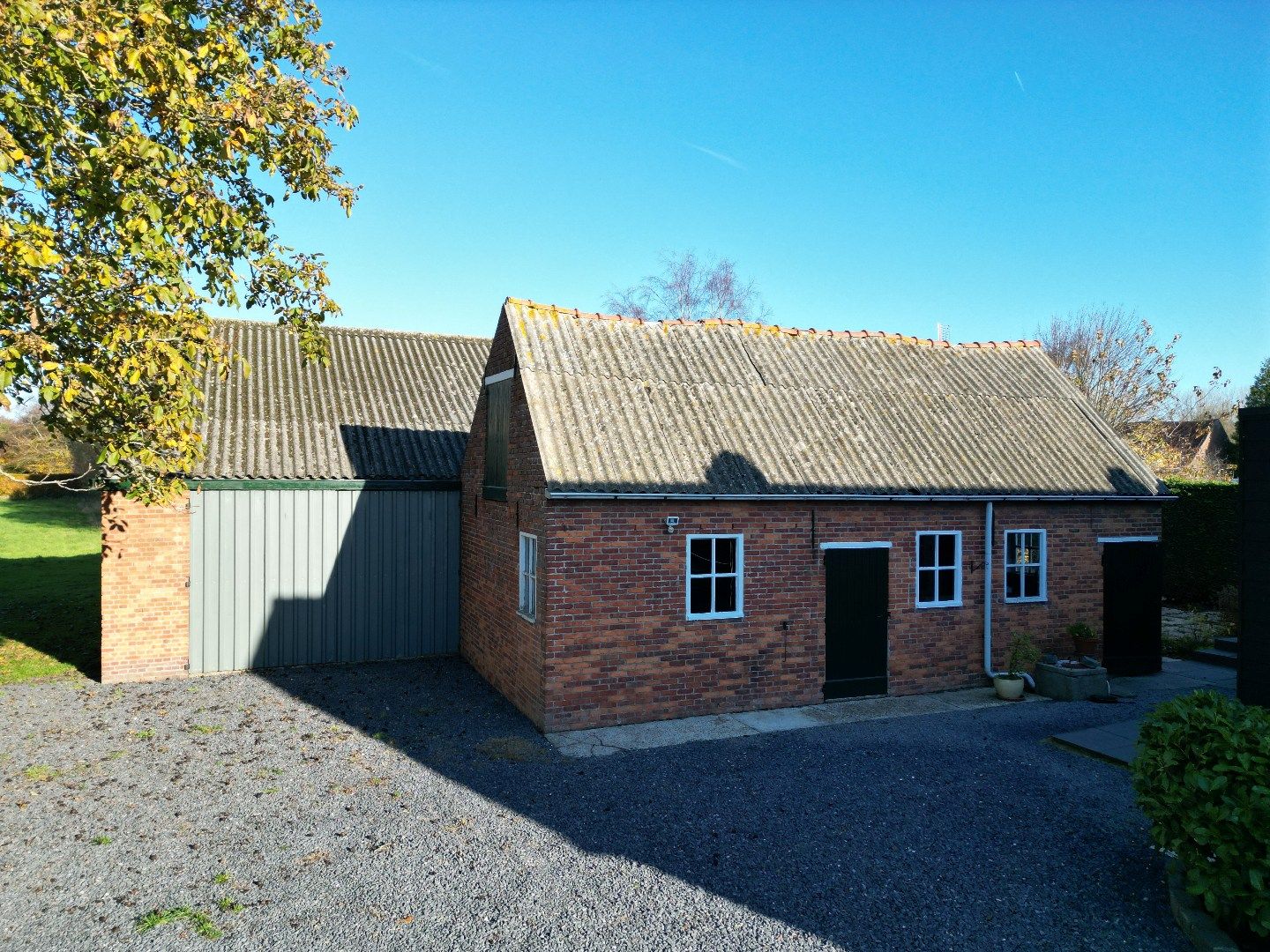 Landelijk wonen in dorpskern   foto 34