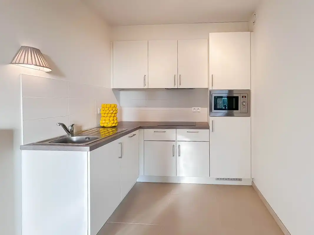 Serviceflat met één slaapkamer foto 8