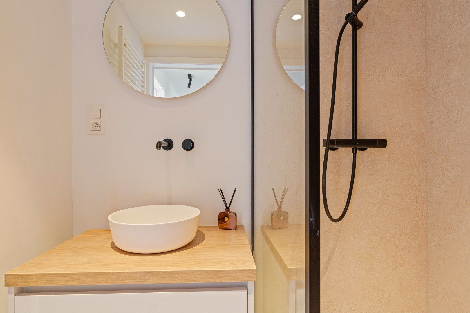 instapklaar luxe 3-slaapkamerappartement met groen uitzicht en autostaanplaats foto 22