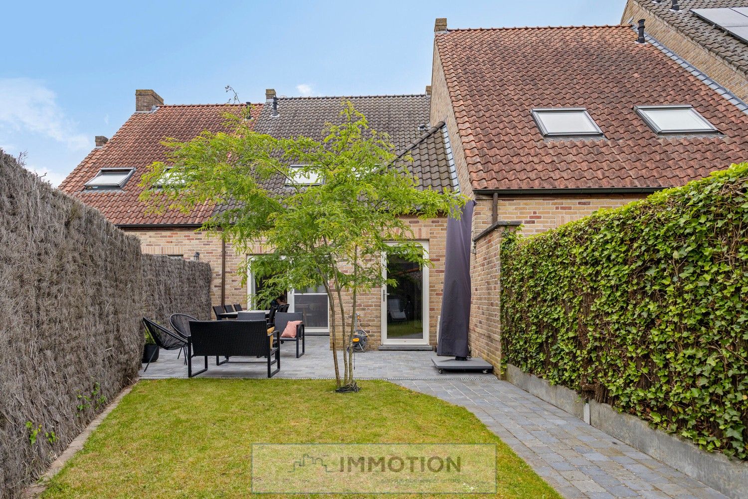 Recente woning met 3 slaapkamers en garage in Waregem foto 17