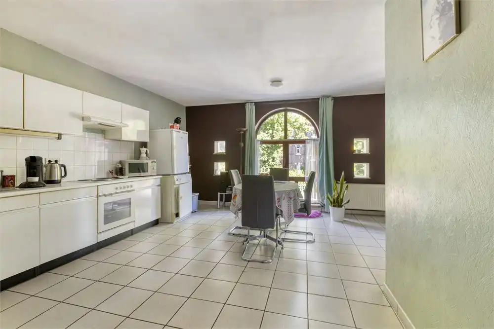 Appartement in kleine residentie foto 10