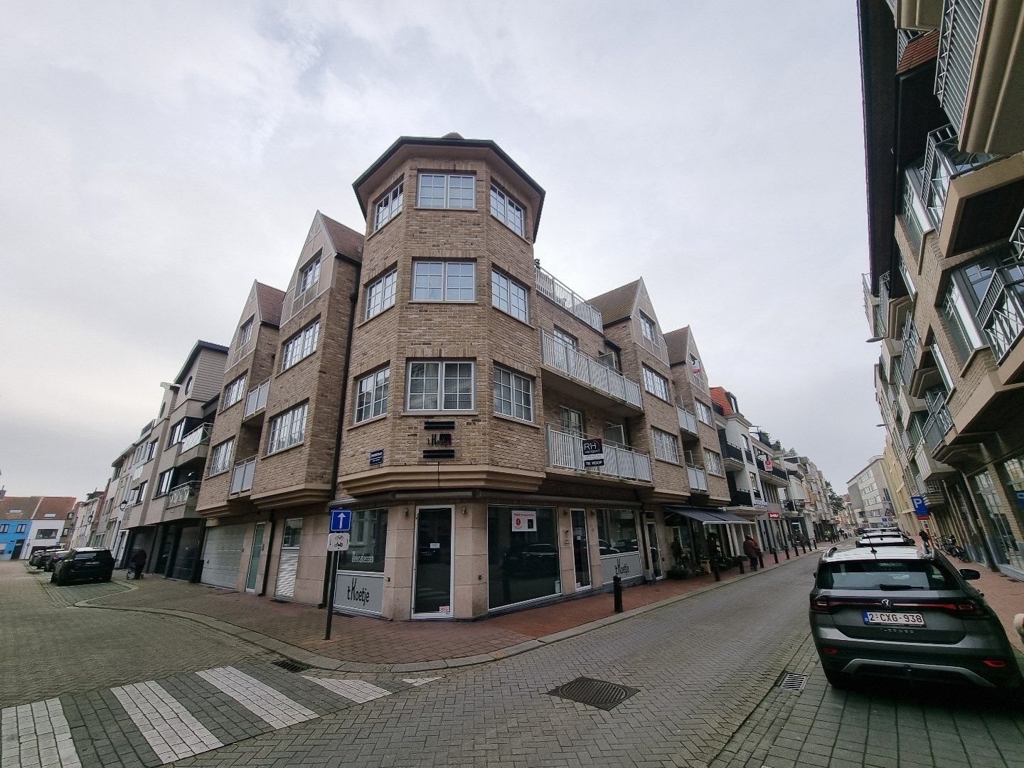 Knap, lichtrijk hoekappartement vlakbij het strand te Heist foto 17