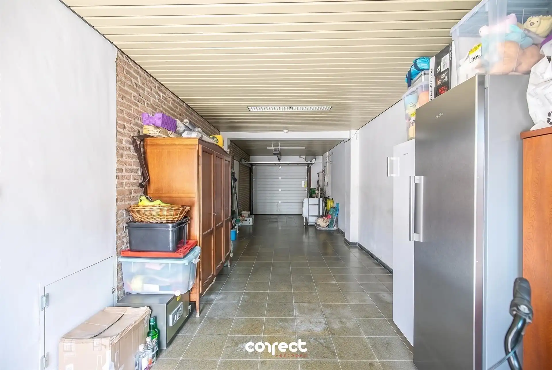 Ruime rijwoning met 4 slaapkamers, polyvalente ruimte, garage en zonnig terras. foto 15